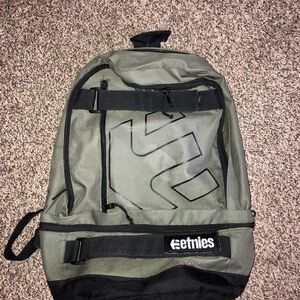 Etnies Green Backpack for Men